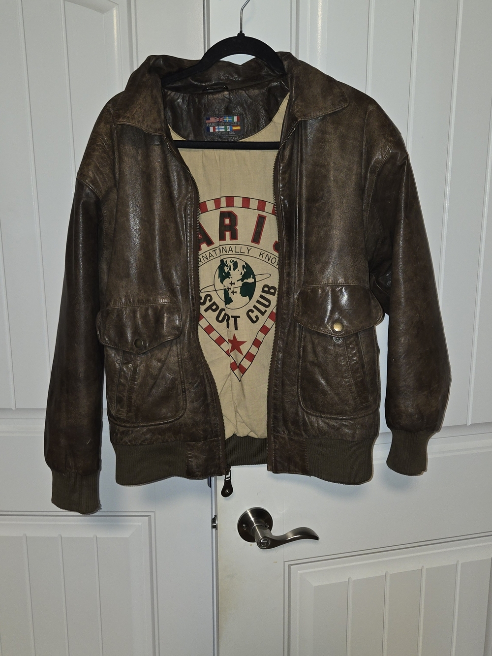 Men's Brown Leather Bomber Jacket - Vintage Style